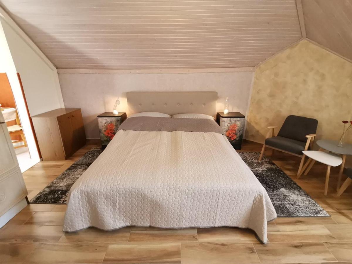 Marika Apartman Hajduszoboszlo Luaran gambar