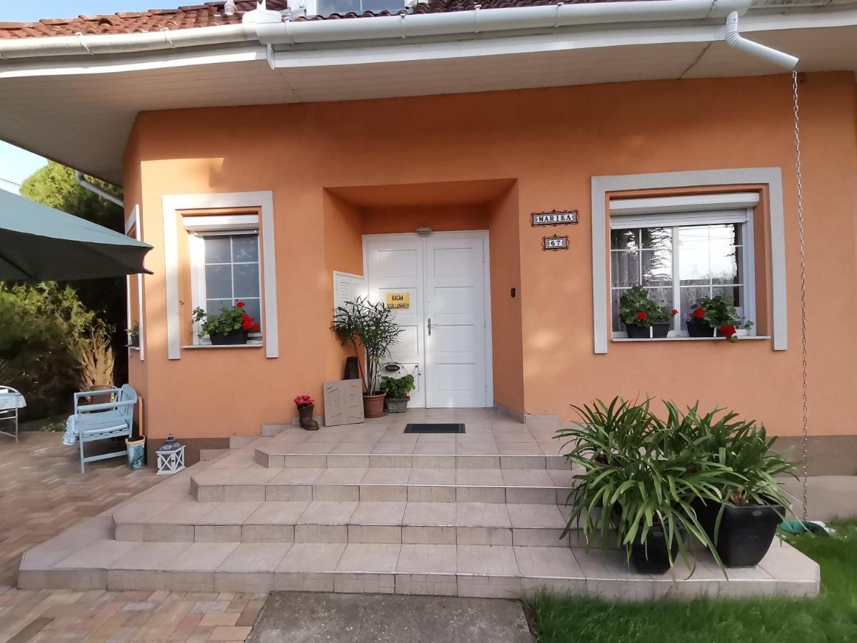 Marika Apartman Hajduszoboszlo Luaran gambar