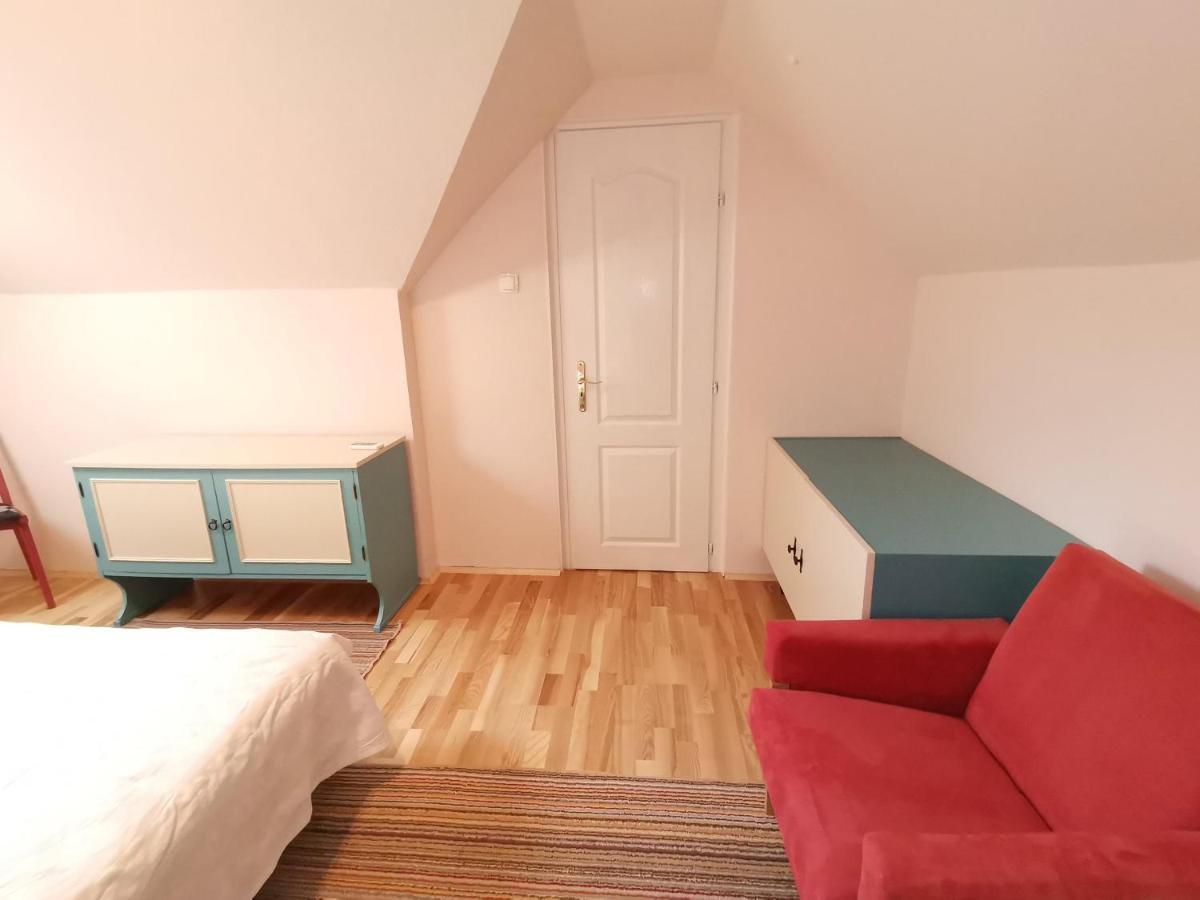 Marika Apartman Hajduszoboszlo Luaran gambar