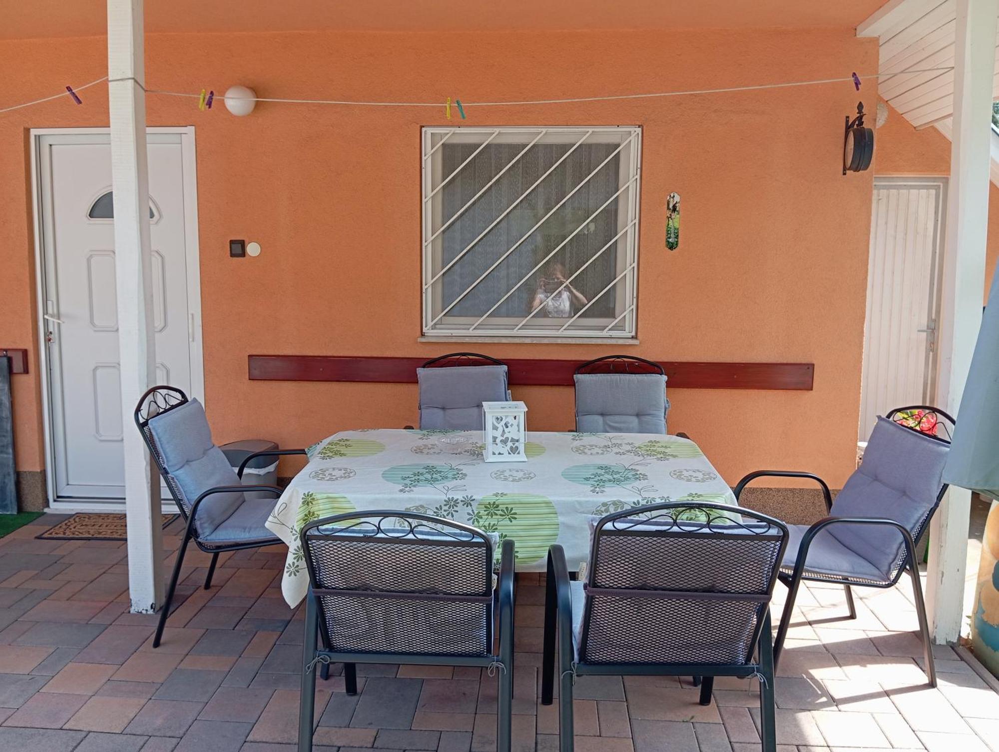 Marika Apartman Hajduszoboszlo Luaran gambar